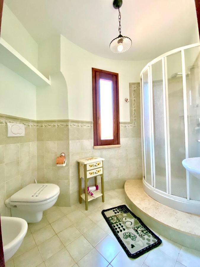 Il Ritrovo Delle Volpi Bed & Breakfast อาเจโรลา ภายนอก รูปภาพ