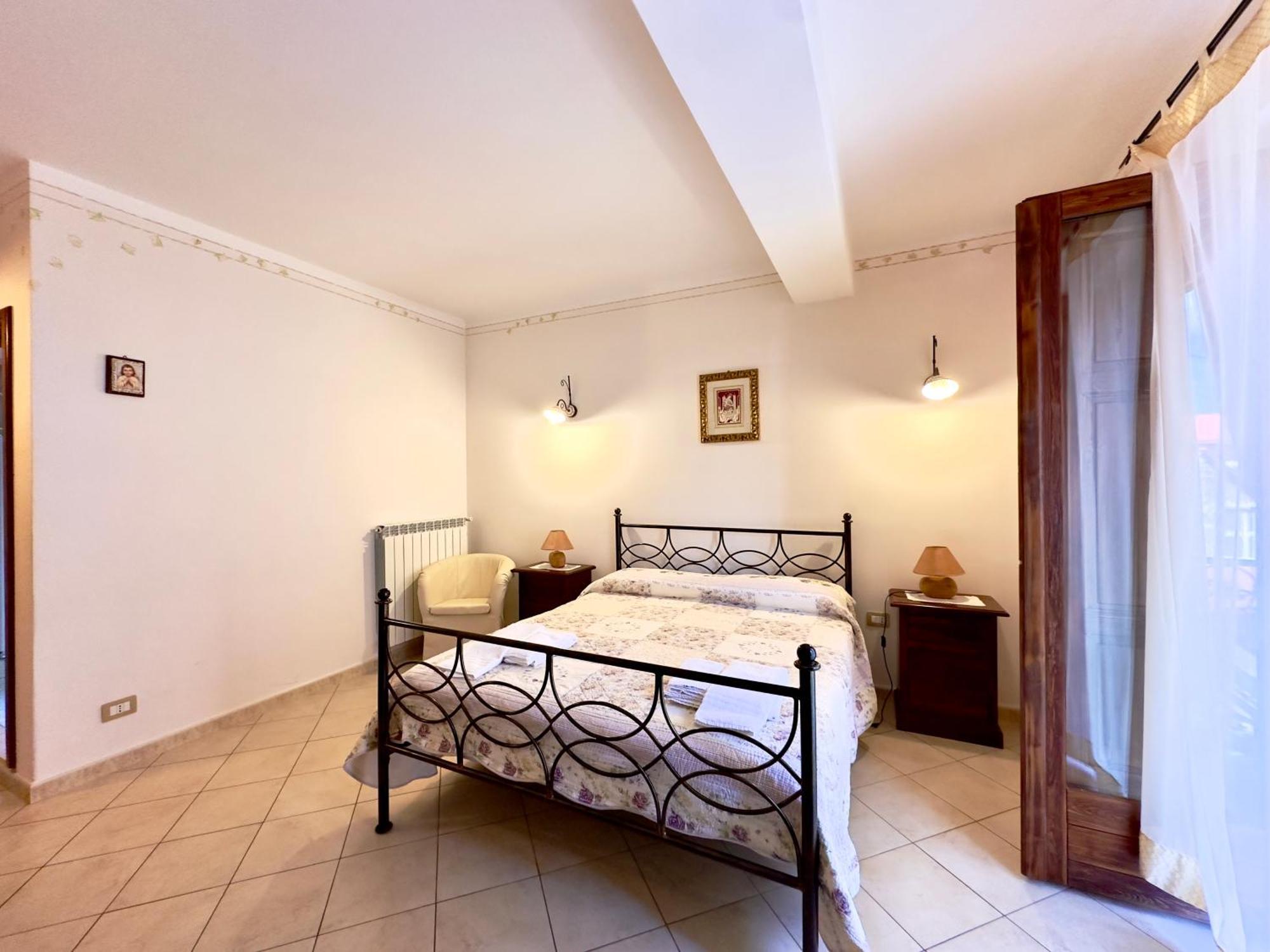 Il Ritrovo Delle Volpi Bed & Breakfast อาเจโรลา ภายนอก รูปภาพ