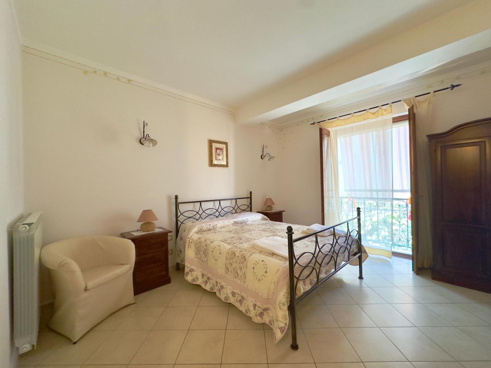 Il Ritrovo Delle Volpi Bed & Breakfast อาเจโรลา ภายนอก รูปภาพ